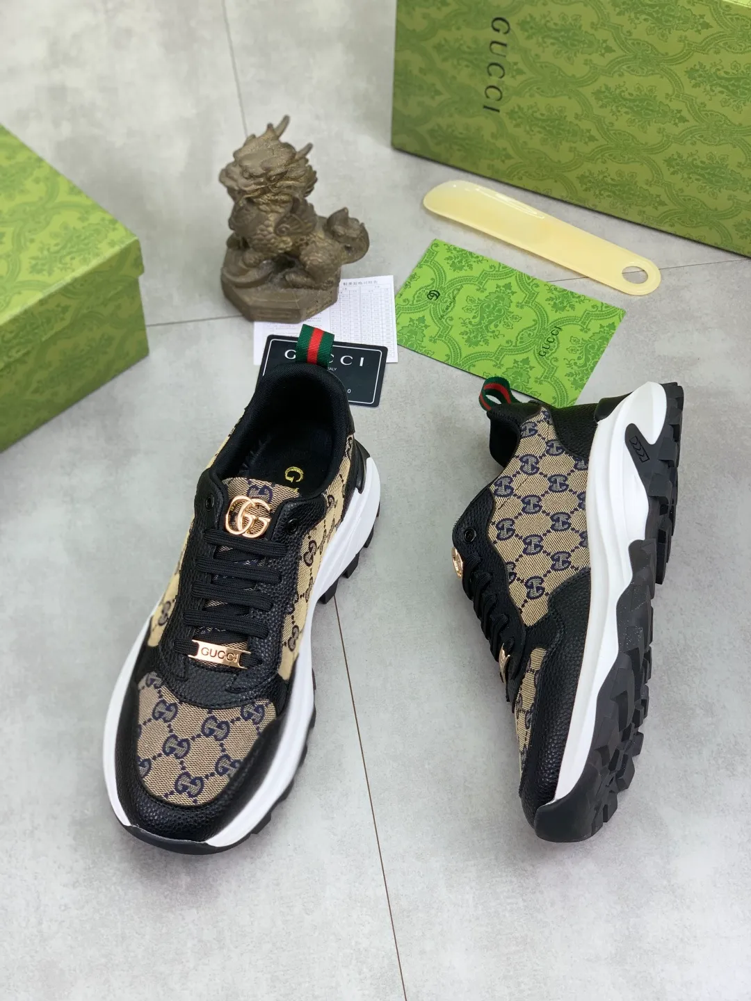 Men's shoes 💰P440💰[New model]🆘 The latest model from Gucci GUCCI official website🎁Classic casual and fashionable men's shoes👟Best model💥The version is simple and elegant, exclusive for trendy men. Unique official website latest brand elements👑Gucci original decoration, fashionable and generous, original soft calfskin fabric➕Comfortable soft first-layer pigskin lining ✅The official website specifies the wear-resistant casual outsole, the classic model is taken in kind🎬Color: 4️⃣colors available😍Number: 38-44